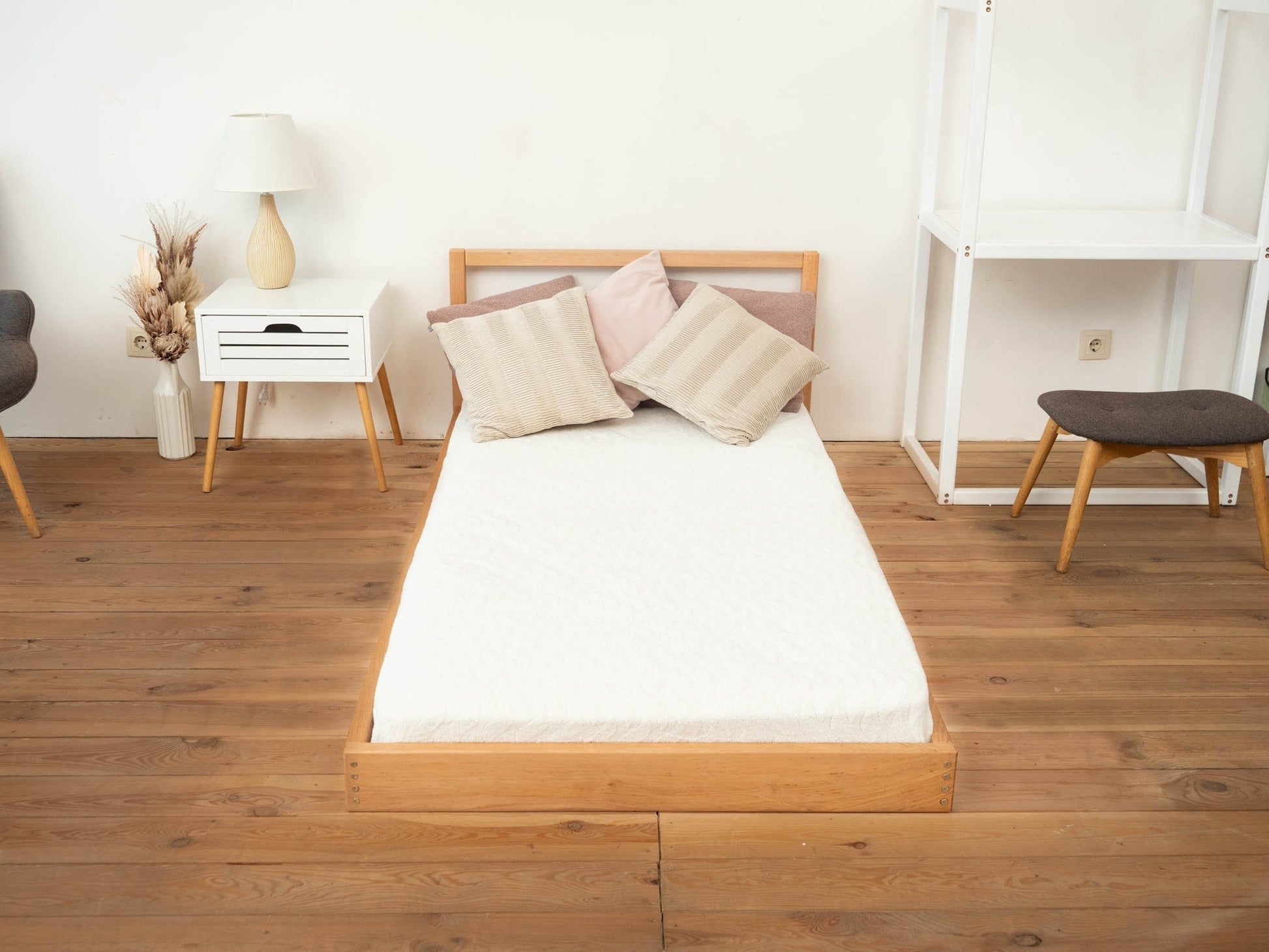 Loolpi Home Bebek Karyolaları ve Küçük Çocuk Yatakları Doğal Ahşap Montessori Çocuk Karyolası