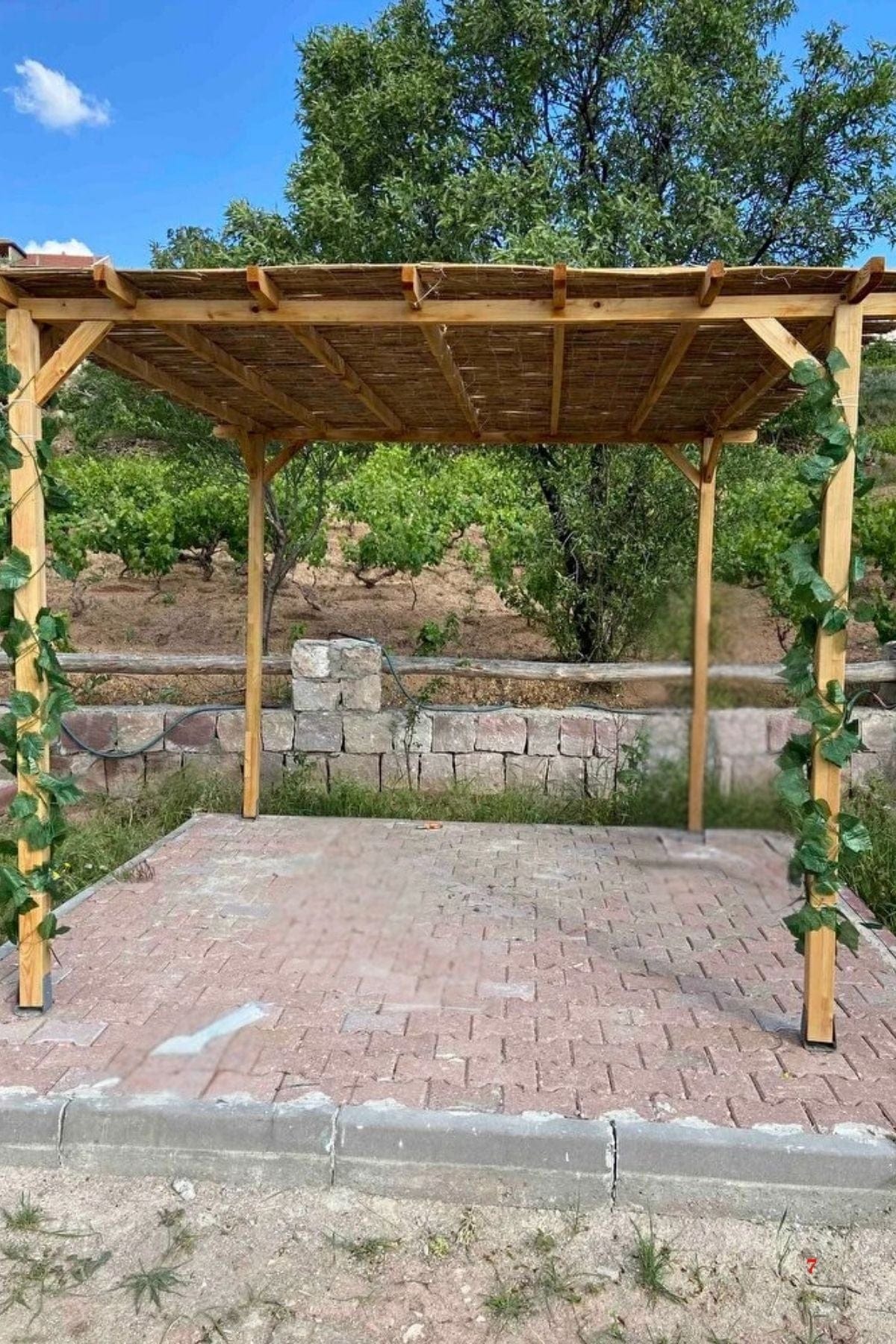 Loolpi Home Ahşap Pergole Çardak Bahçe Tentesi Kamelya Metal Montaj Ayakları Hediye